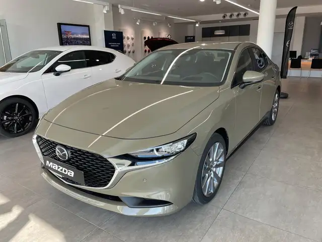 Mazda 3 2.5 m-hybrid 140cv MT Centre-line Sedan