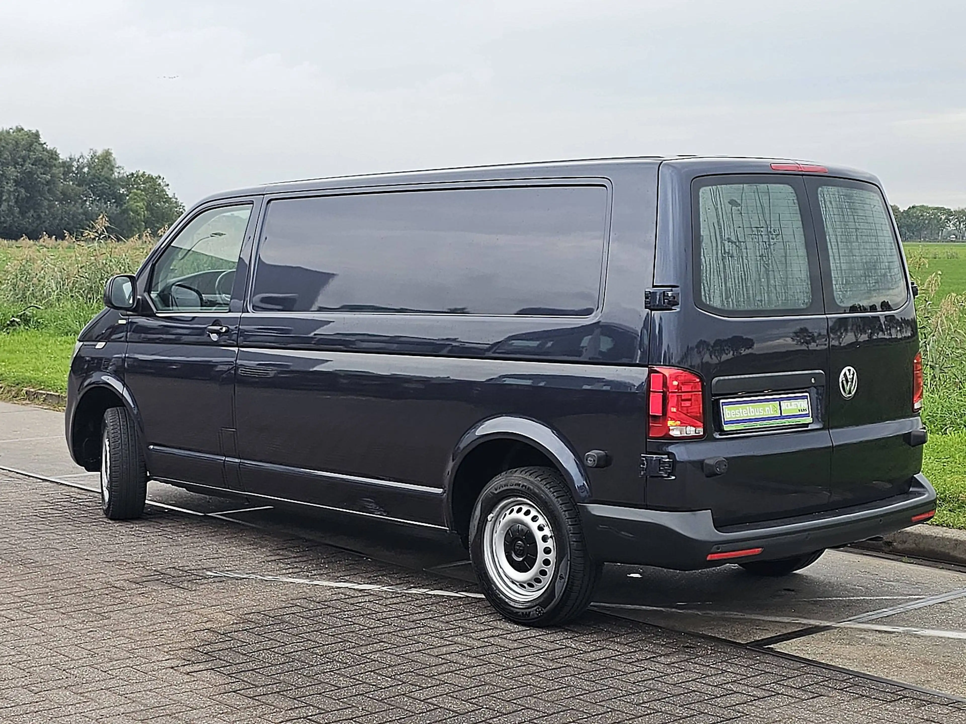 Volkswagen Transporter 2.0 TDI L2H1 30 Airco, Pdc, Carplay, Navi — photo 6
