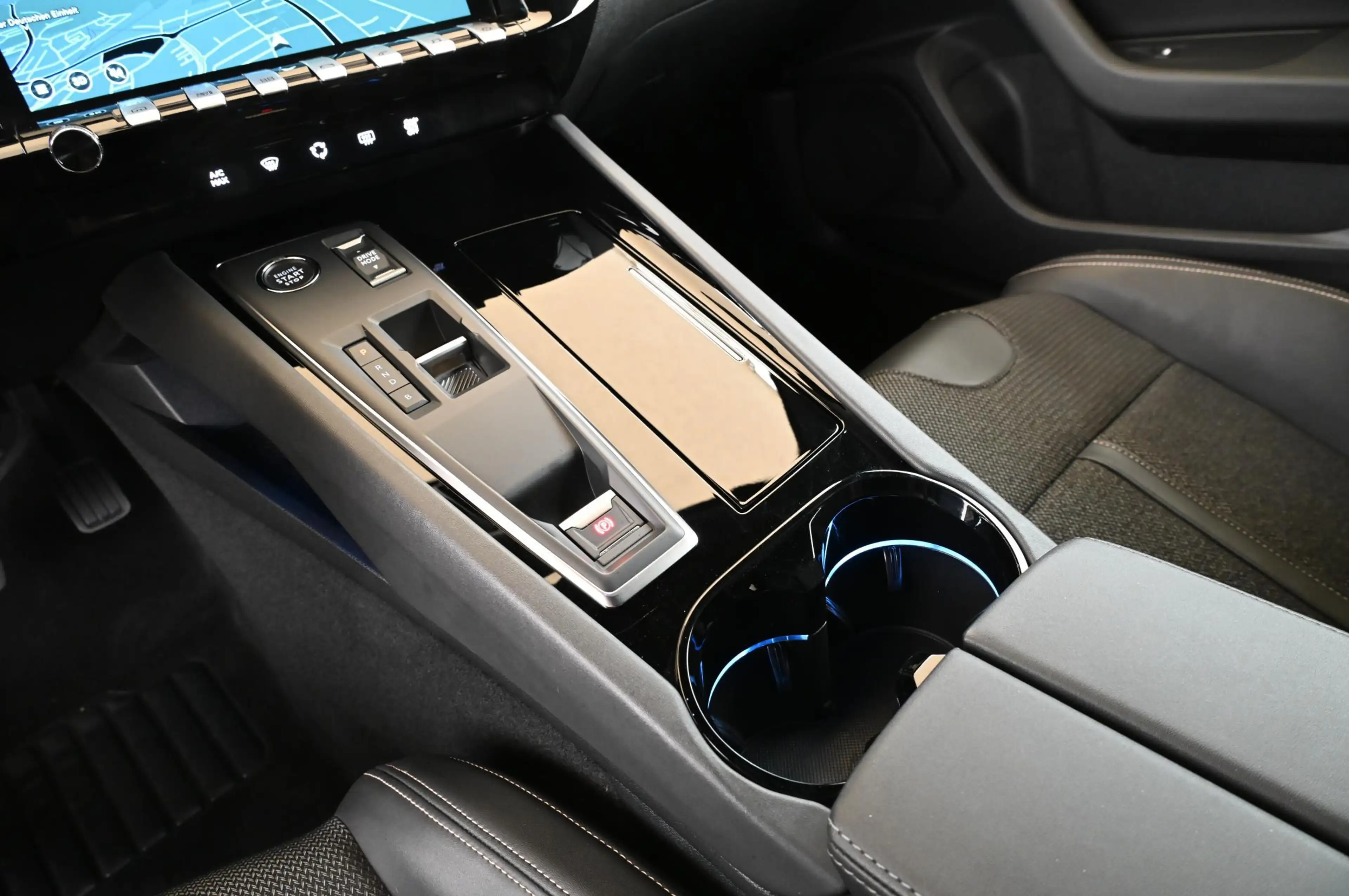 Peugeot 508 1.6 180 PHEV e-EAT8 Allure MATRIX/NAV/ACC/17 — photo 14