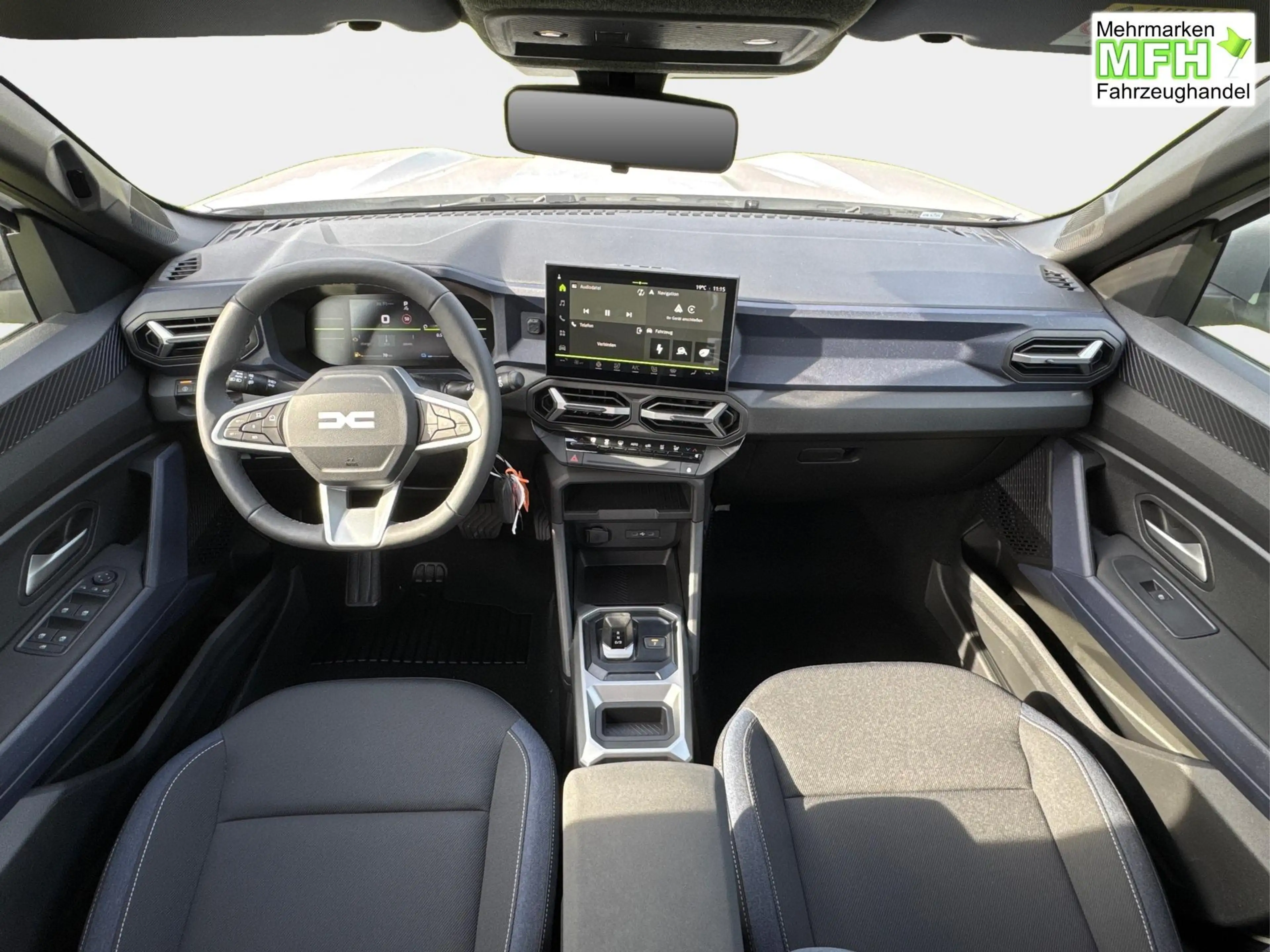 Dacia Bigster Expression SHZ+KLIMA+PDC+KAMERA+LED+17"ALU Hybr... — photo 7