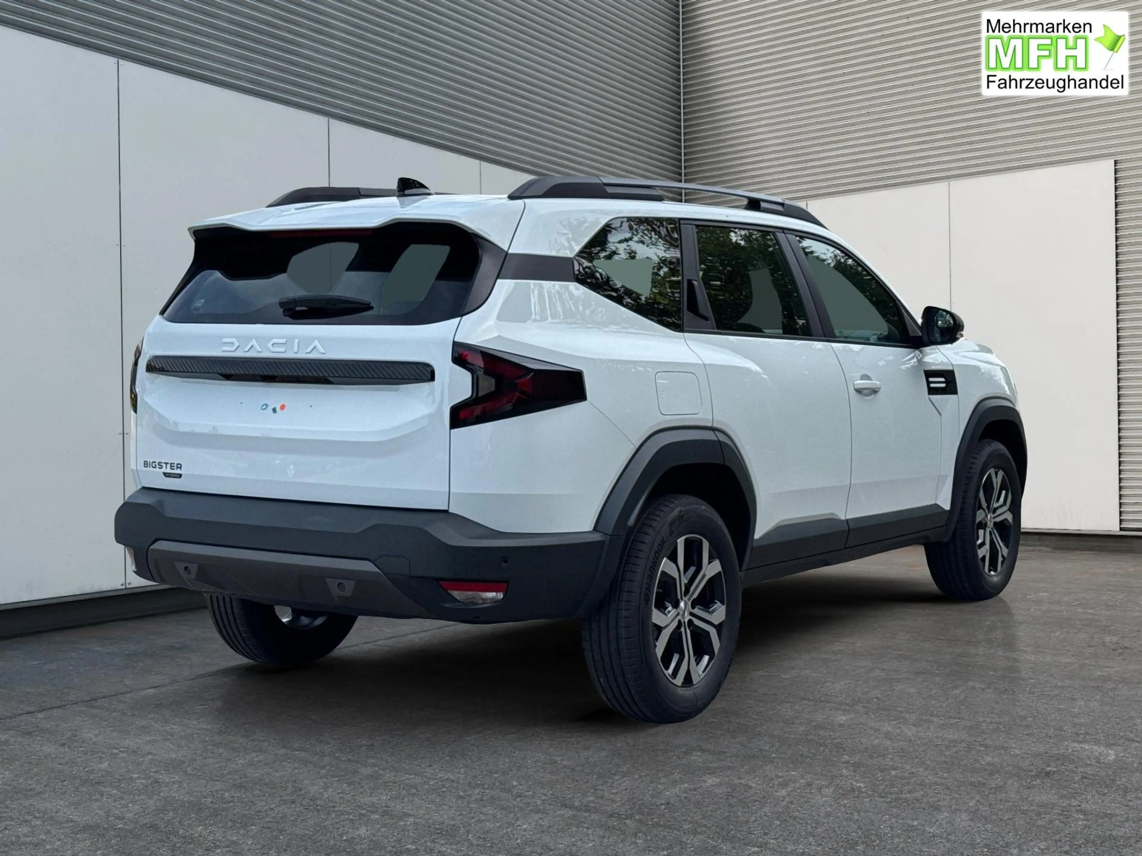 Dacia Bigster Expression SHZ+KLIMA+PDC+KAMERA+LED+17"ALU Hybr... — photo 3