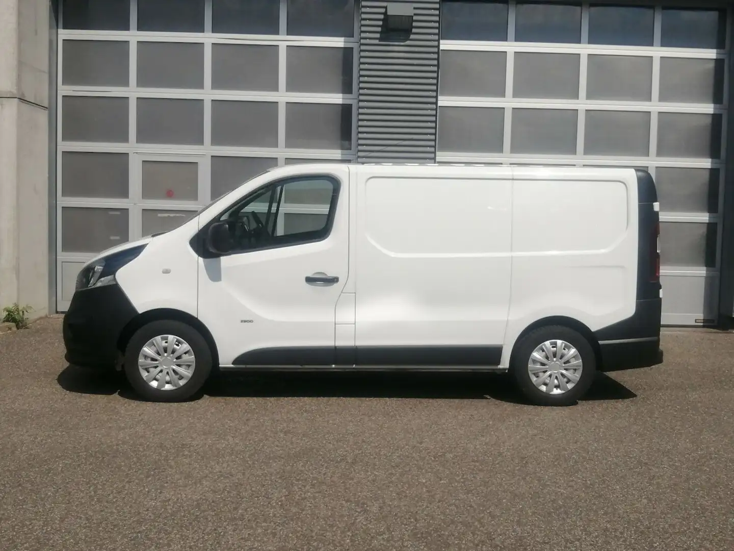 Opel Vivaro 1.6 CDTI L1 H1 Klima NAVI Werkstatt Blanc - 2