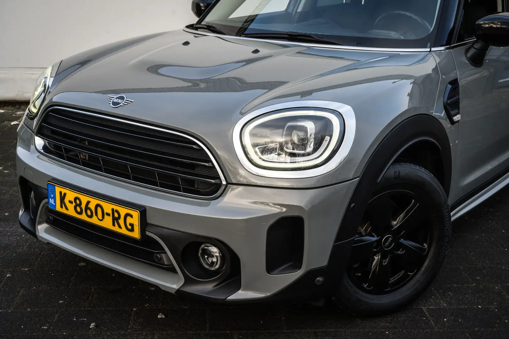 MINI Mini Countryman 1.5 Business Edition Full led/ Nav Gris - 2