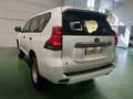 Toyota Land Cruiser D-4D GX 7 plazas - thumbnail 4