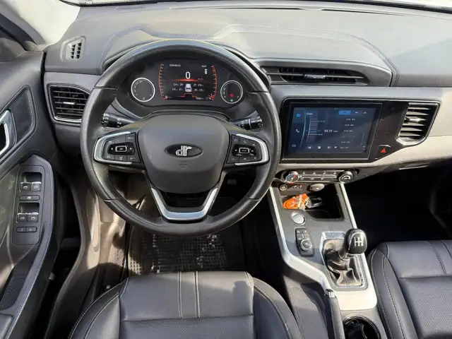 DR Automobiles DR4.0 view 11