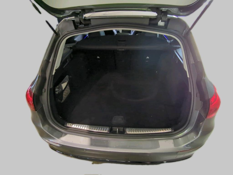 Mercedes-Benz C 200 d T Avantgarde AHK Pano S-Dach El.Heckkl. — photo 12