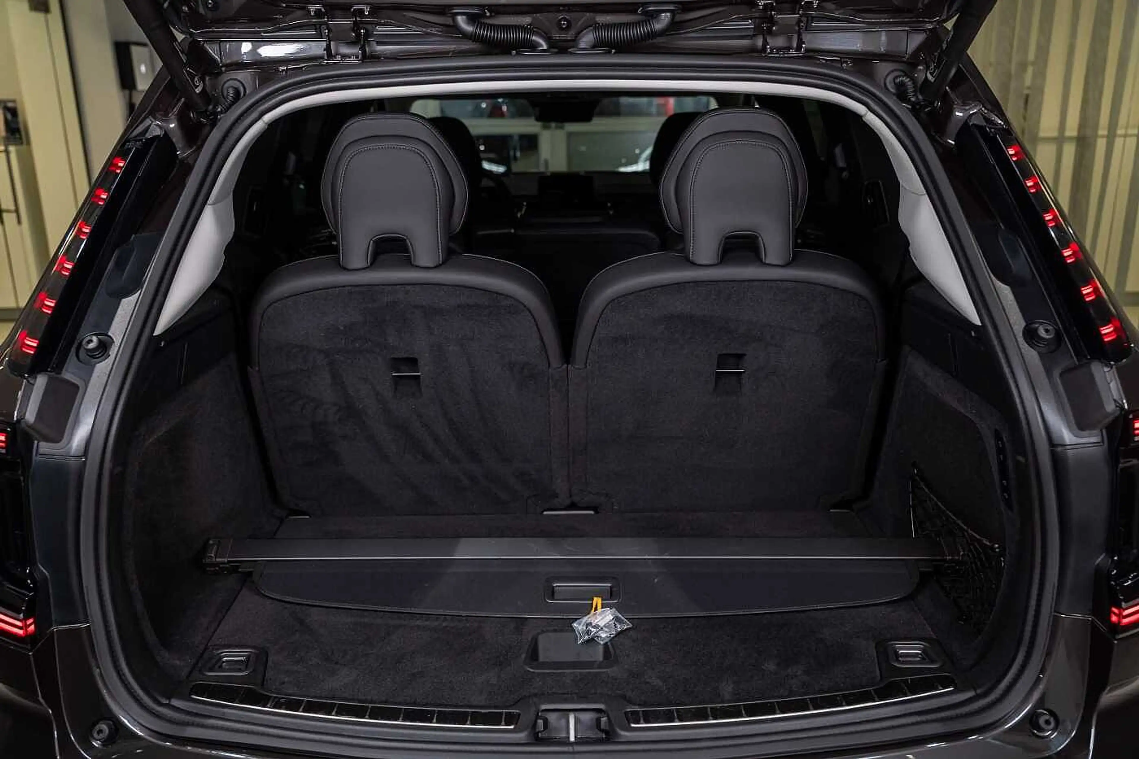 Volvo EX90 Plus, Twin Motor, 7 places — photo 9