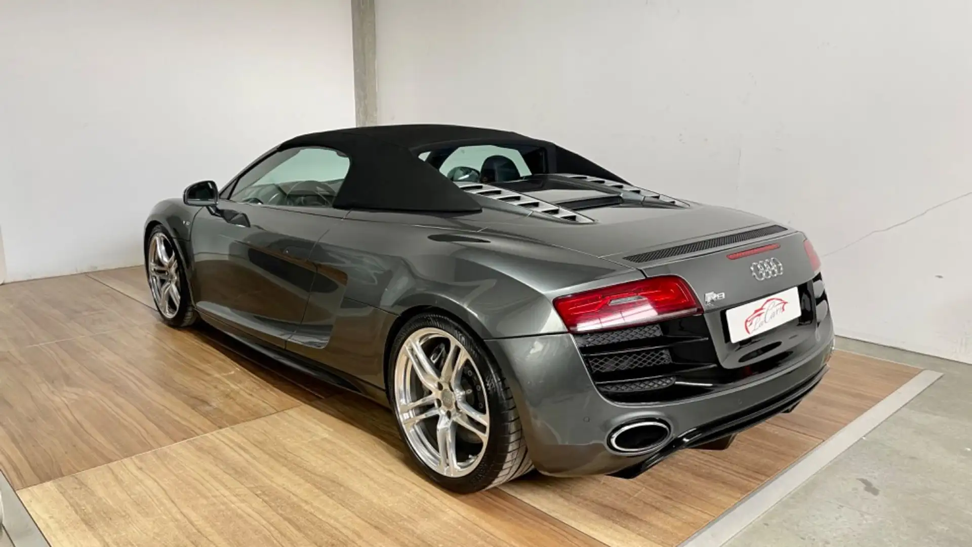 Audi R8 Spyder 5.2 FSI quattro Gris - 2