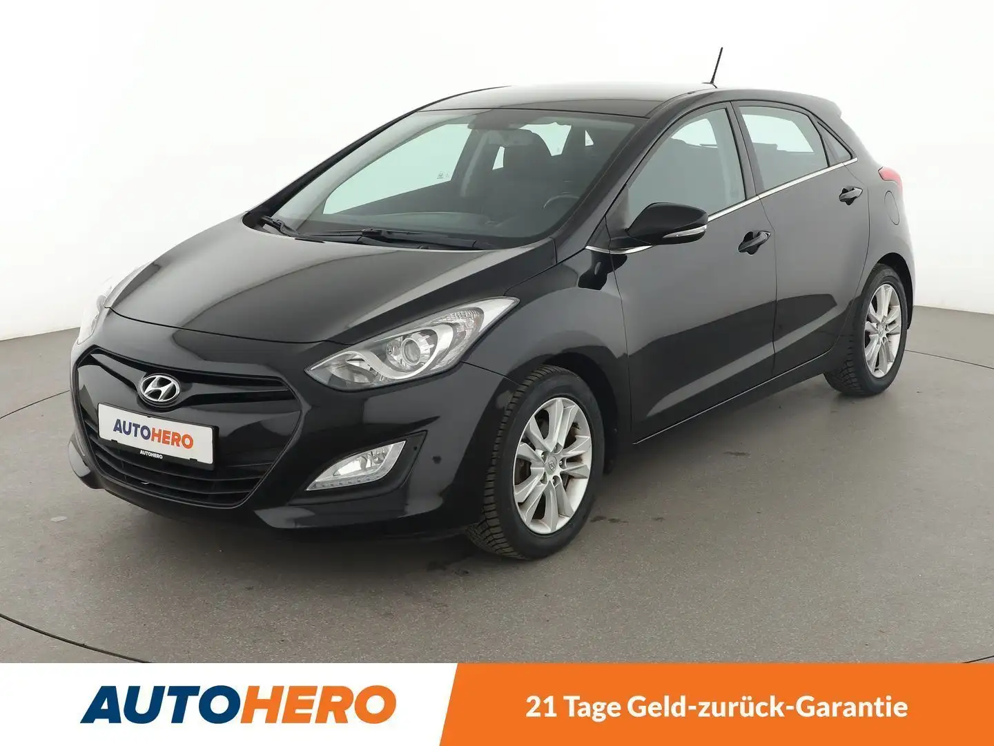 Hyundai i30 1.4 Trend *NAVI*CAM*TEMPO*ALU*KLIMA* Schwarz - 1