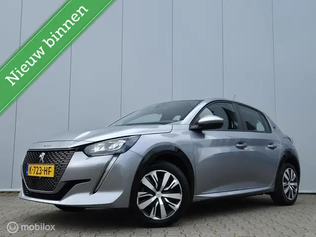 Peugeot e-208 EV ACTIVE 50 KWH/FULL LED/PDC/CARPLAY/NAVI/CLIMATE