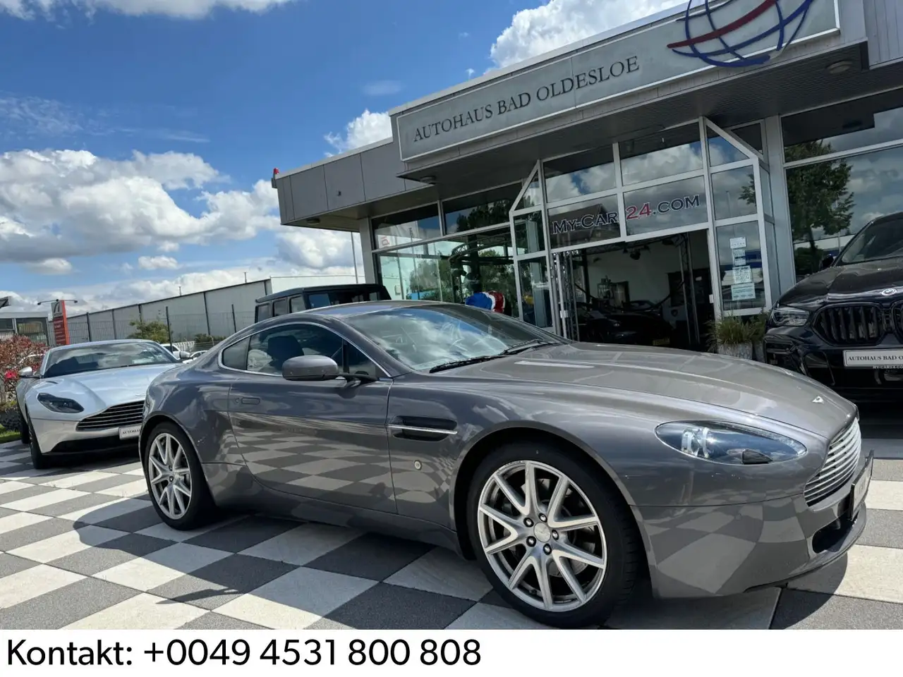 Aston Martin V8