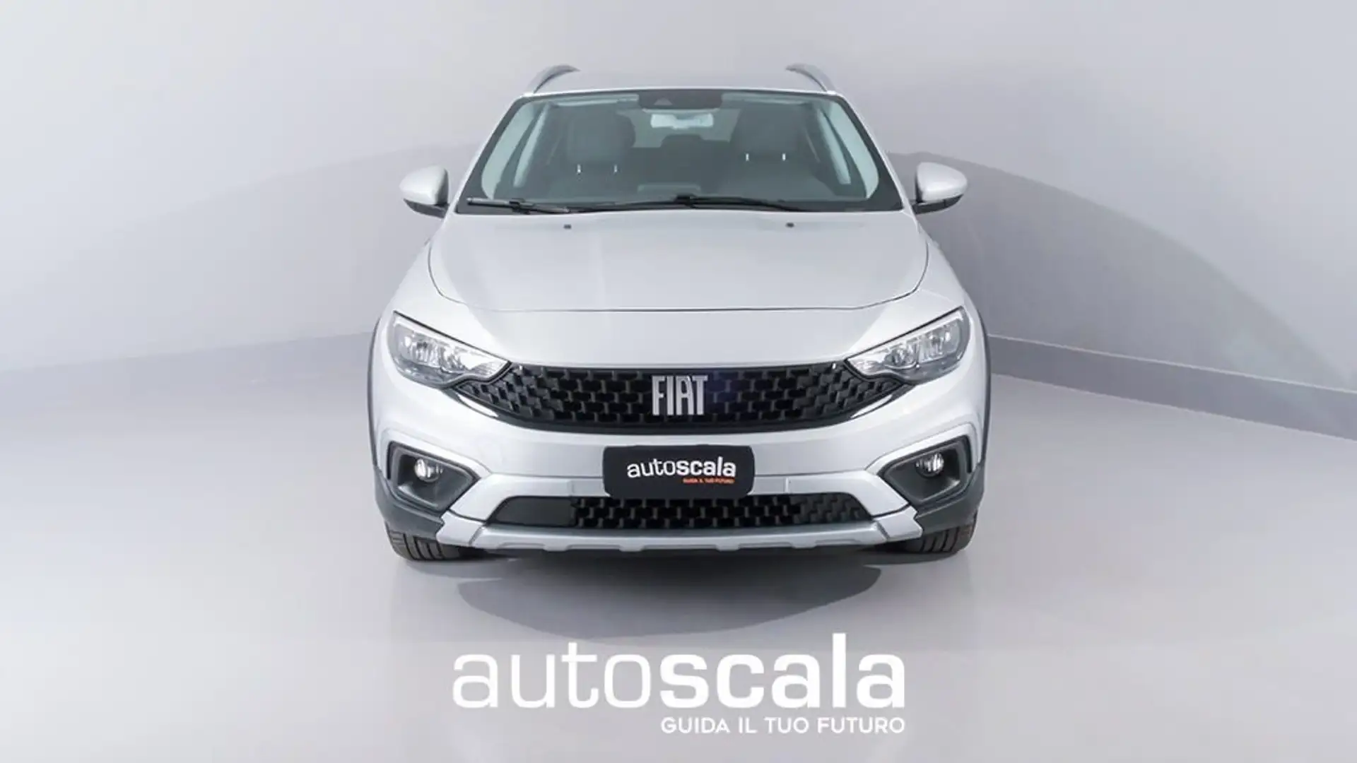 Fiat Tipo 1.5 Hybrid DCT 5 porte Cross - 2