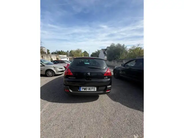 Peugeot 3008 view 7