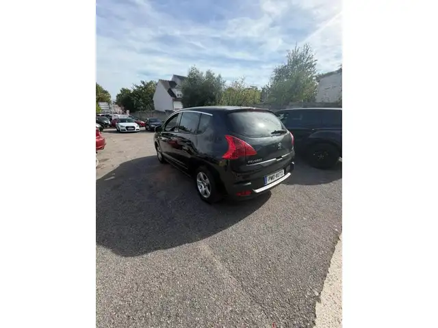 Peugeot 3008 view 8