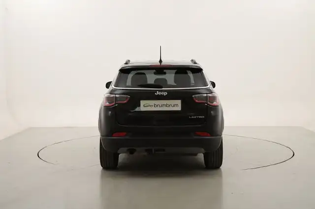 Jeep Compass view 4