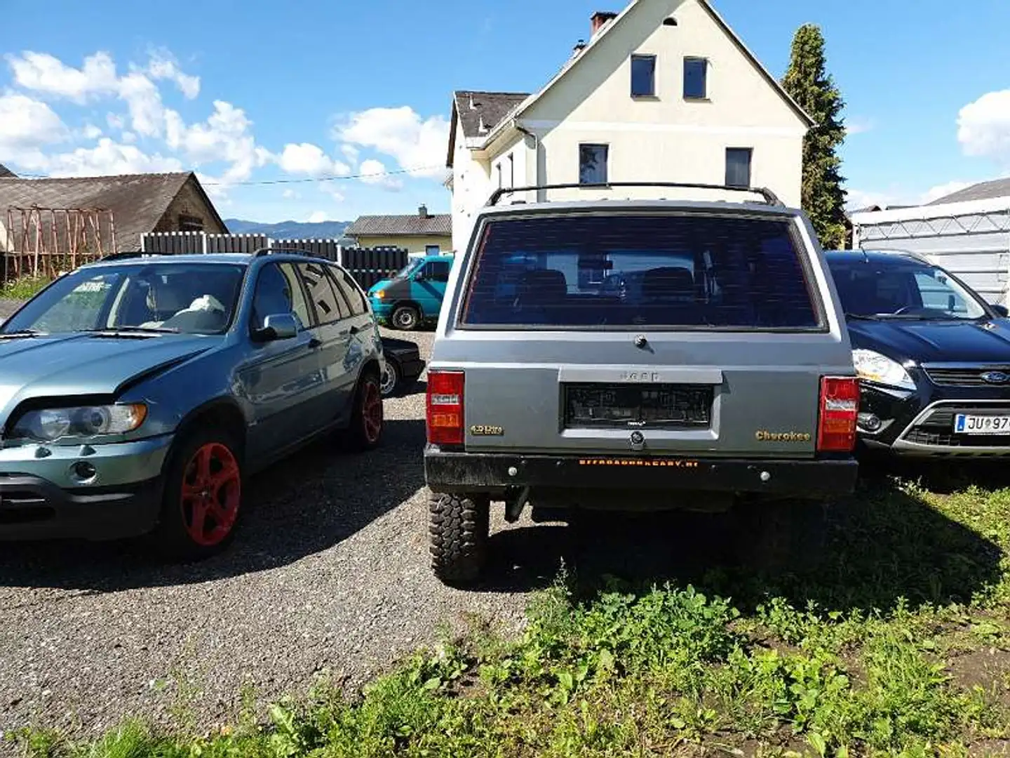 Jeep Cherokee Cherokee 4,0 Limited Aut. Grau - 2