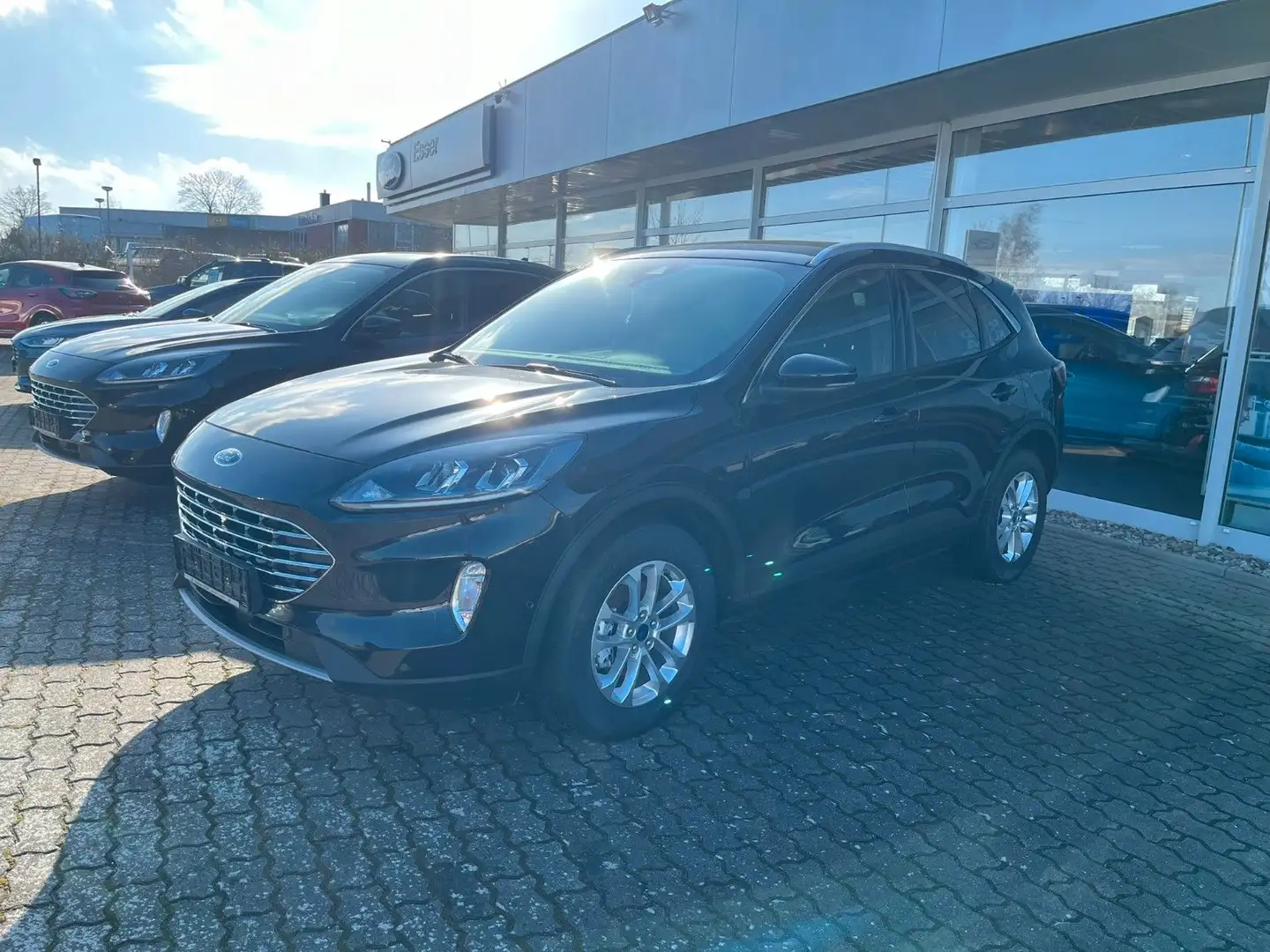 Ford Kuga Titanium  WinterP/AHK/FahrerassistP!! Noir - 1