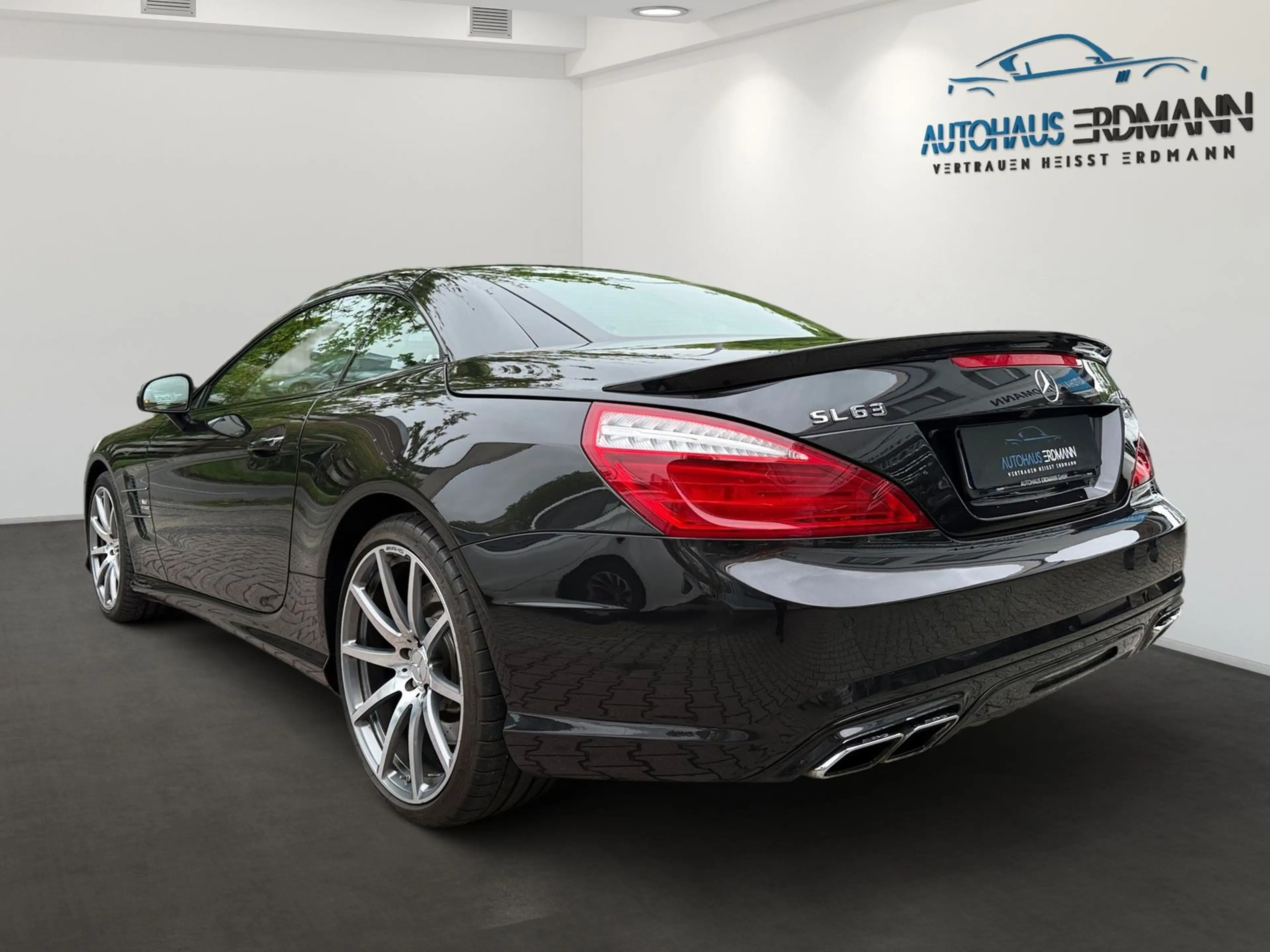 Mercedes-Benz SL 63 AMG *Pano*Harman/Kardon*Totwinkel*R-Kam — photo 5