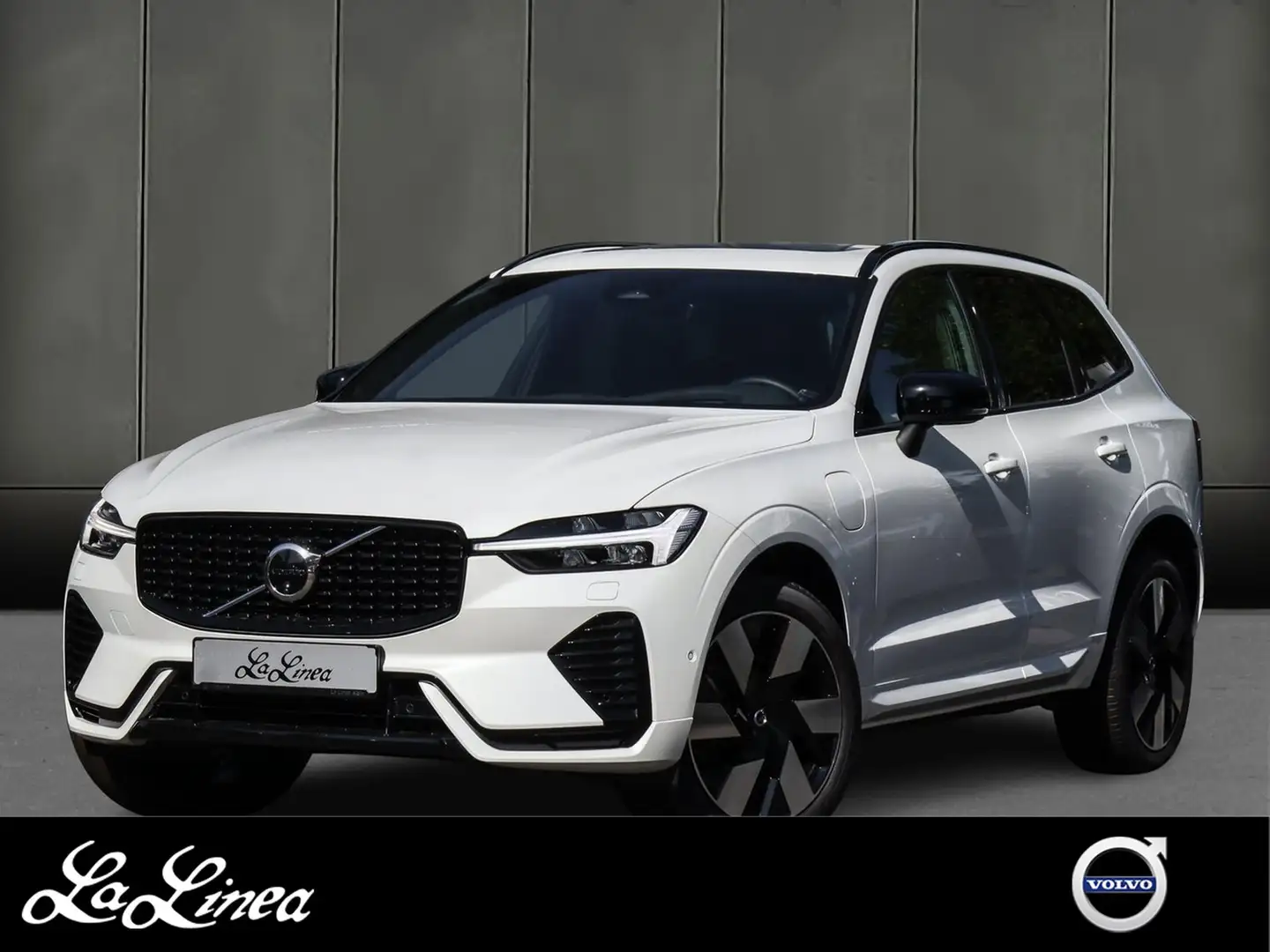 Volvo XC60 T6 Recharge AWD Plus Dark NP:81.280,-//HU/360°K... Weiß - 1