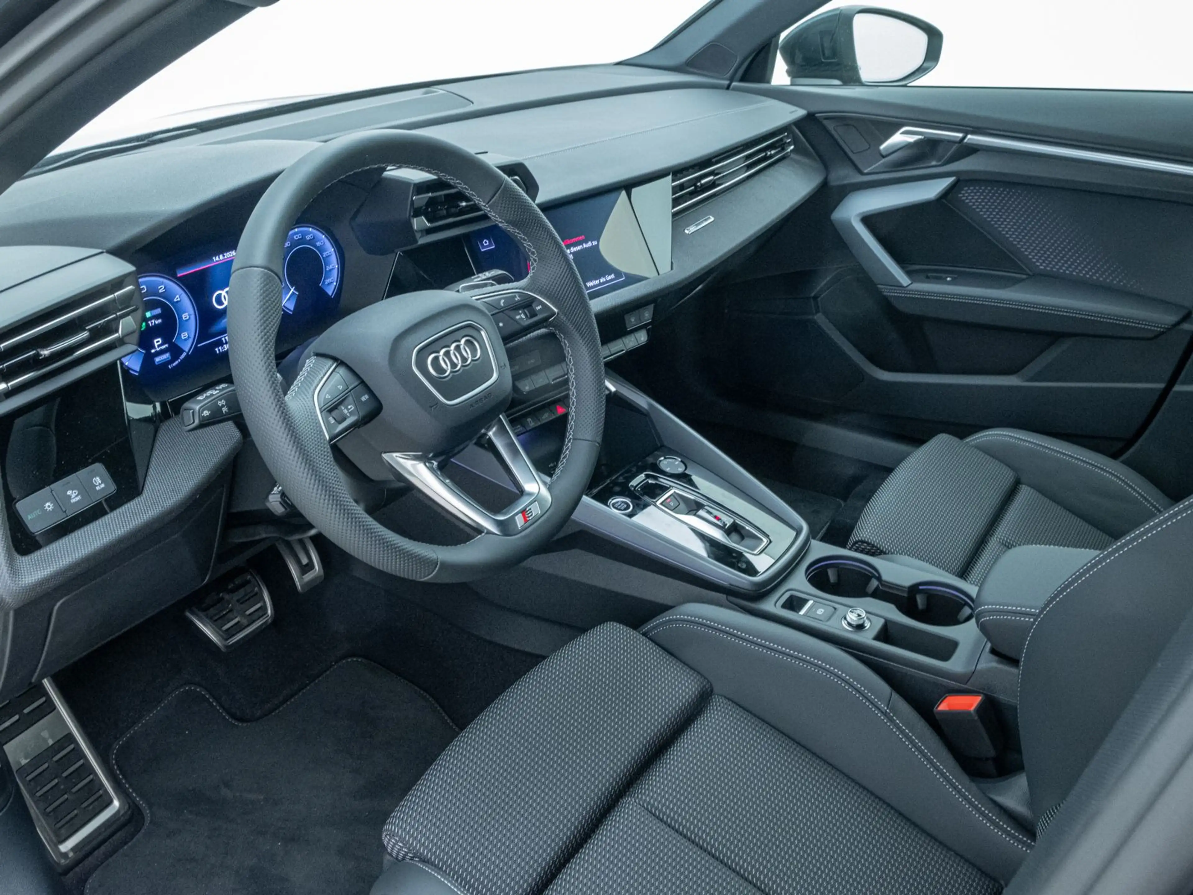 Audi A3 TFSI e*S-TRO*AHK*MATRIX*360*ACC* — photo 12