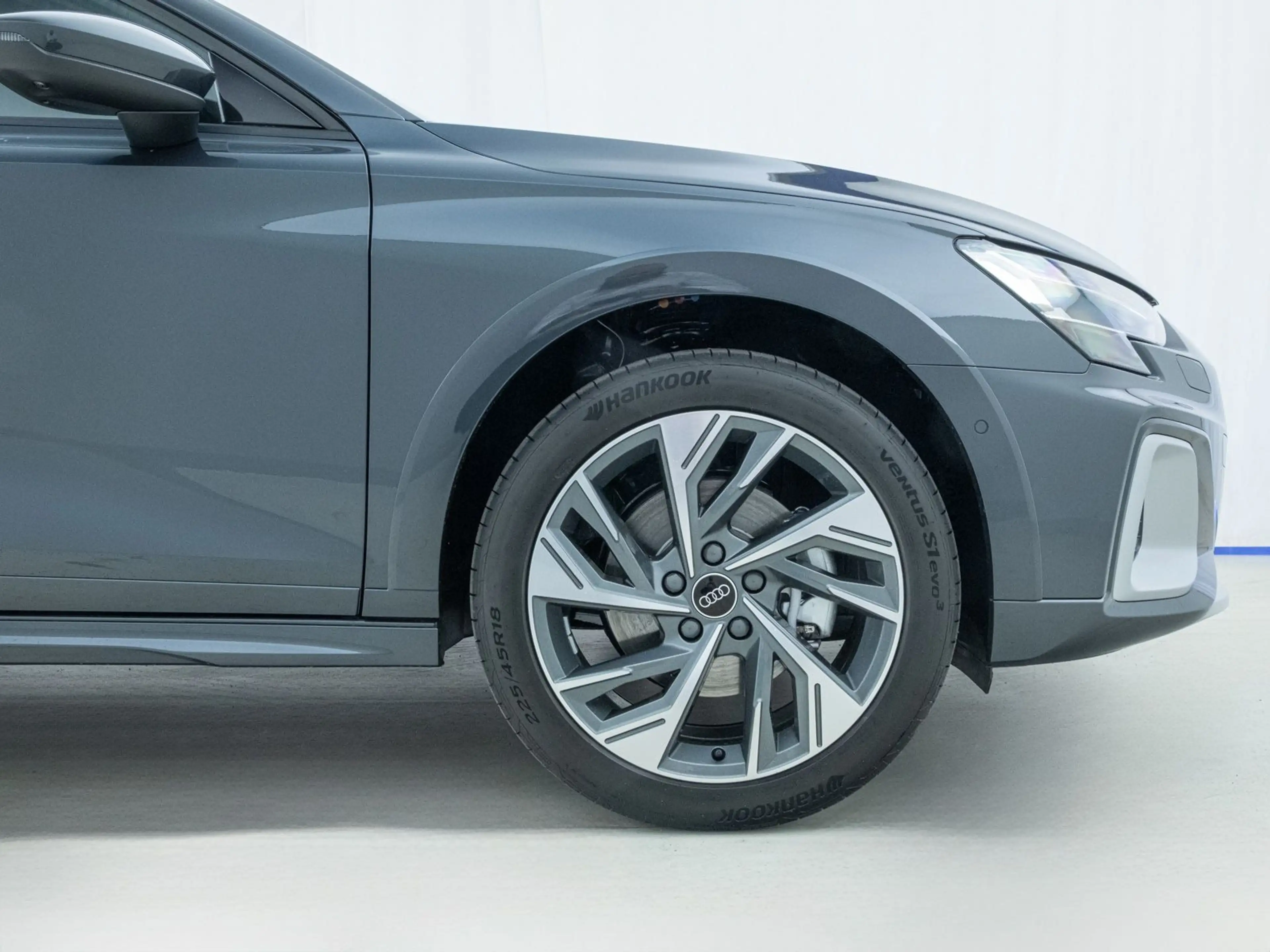 Audi A3 TFSI e*S-TRO*AHK*MATRIX*360*ACC* — photo 8