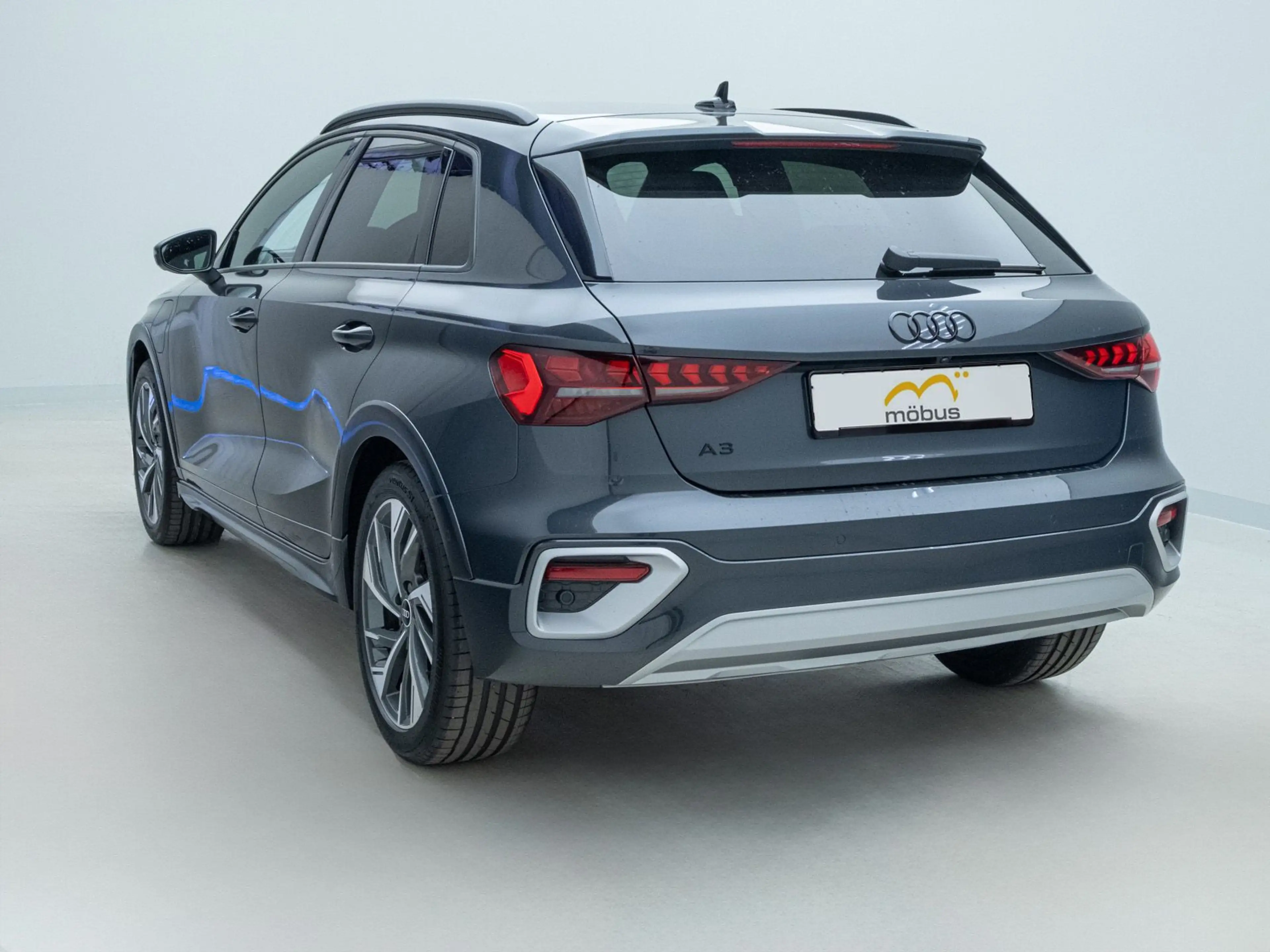 Audi A3 TFSI e*S-TRO*AHK*MATRIX*360*ACC* — photo 5