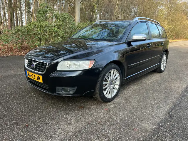 Volvo V50 2.5 T5 230PK 2008 Summum Leder PDC Cruise Handbak