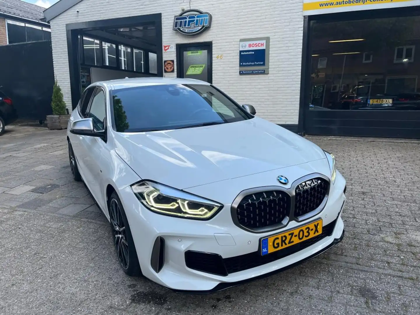 BMW 135 1-serie M135i xDrive High Executive BTW 2021 Wit 3 Blanc - 2