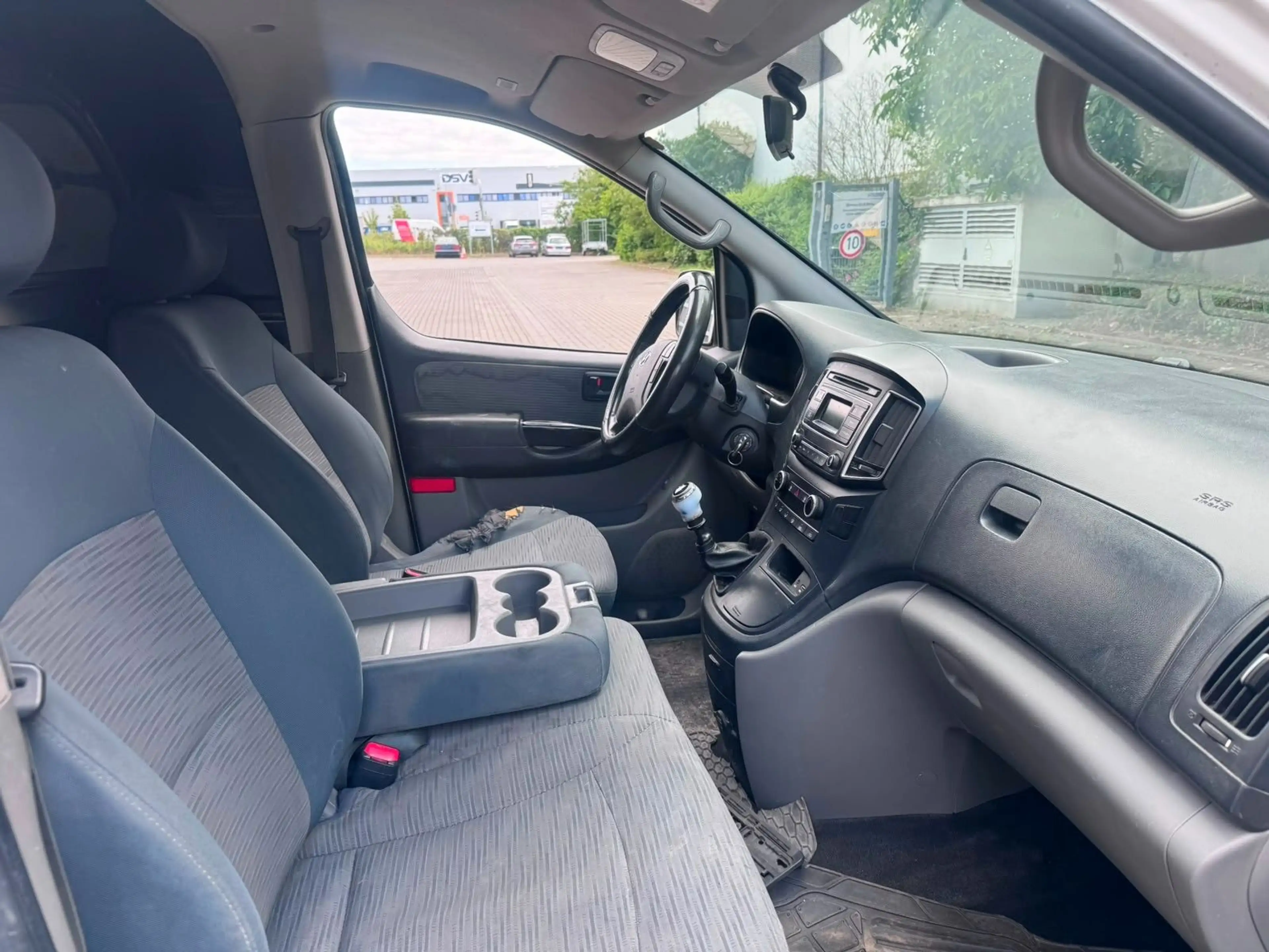 Hyundai H-1 Grand Starex Cargo Klima — photo 15
