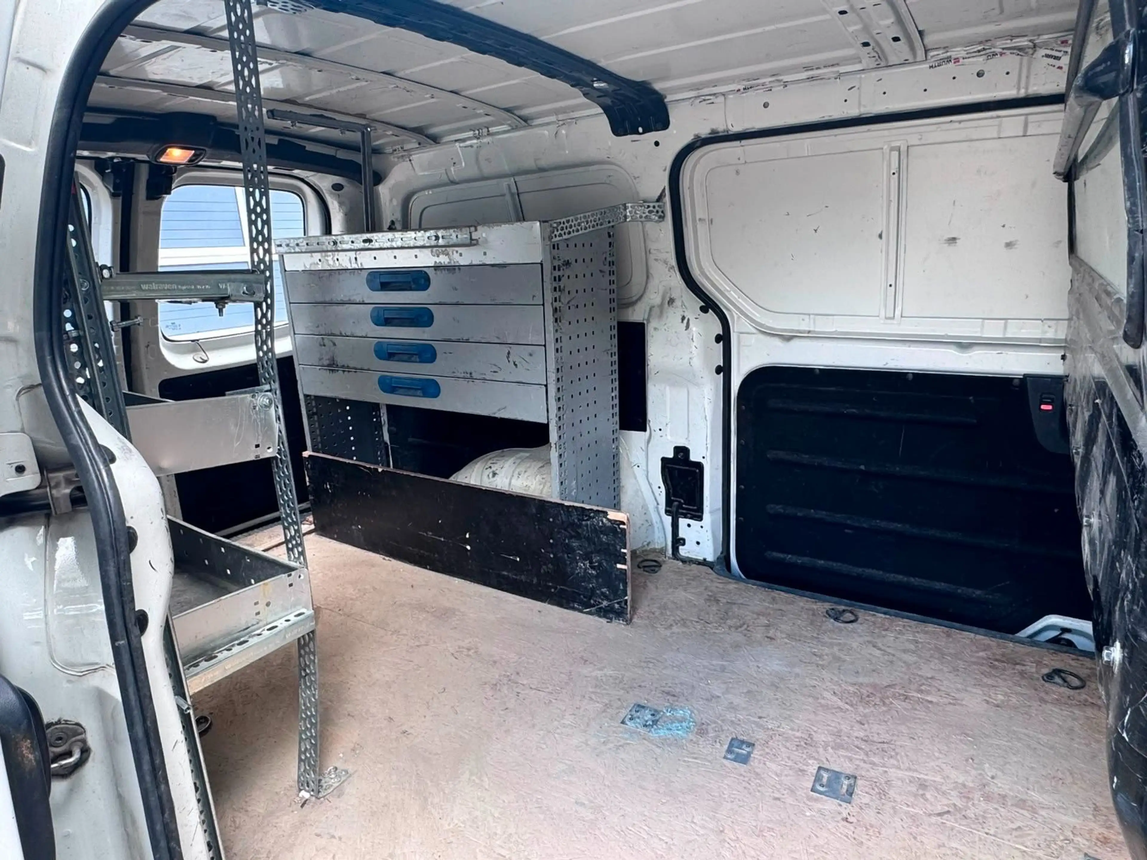 Hyundai H-1 Grand Starex Cargo Klima — photo 12