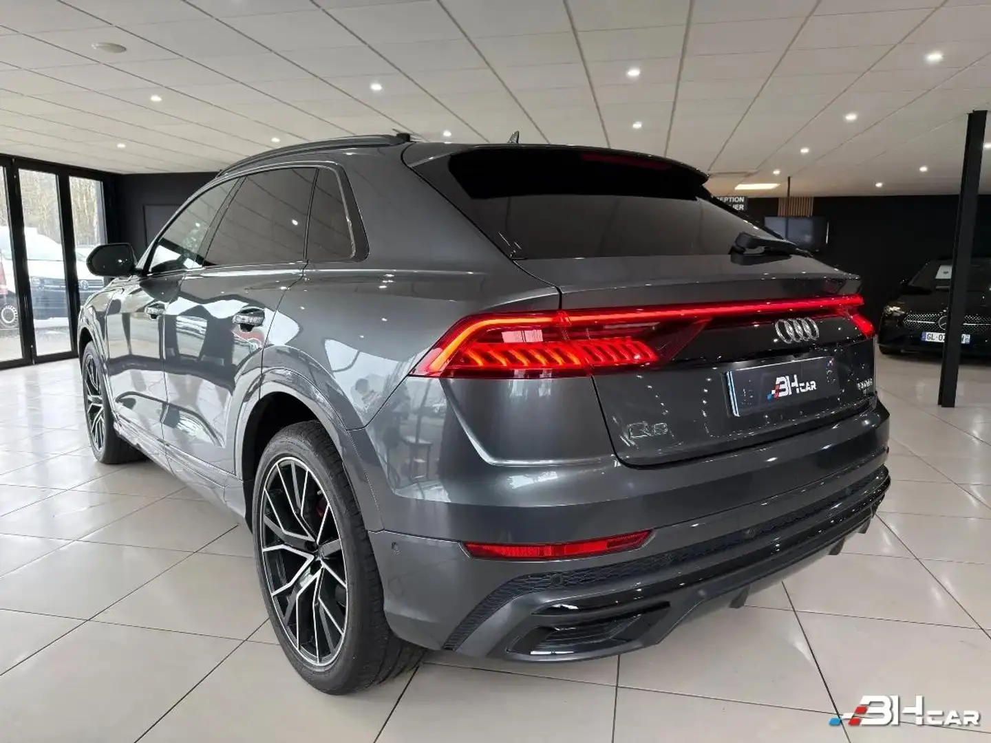Audi Q8 50 TDI 286 CH S-LINE QUATTRO ENTRETIEN AUDI GARANTIE 1 AN Schwarz - 2
