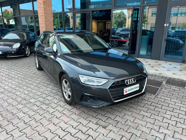 Audi A4 A4 Avant 35 2.0 tfsi mhev Sport 150cv s-tronic