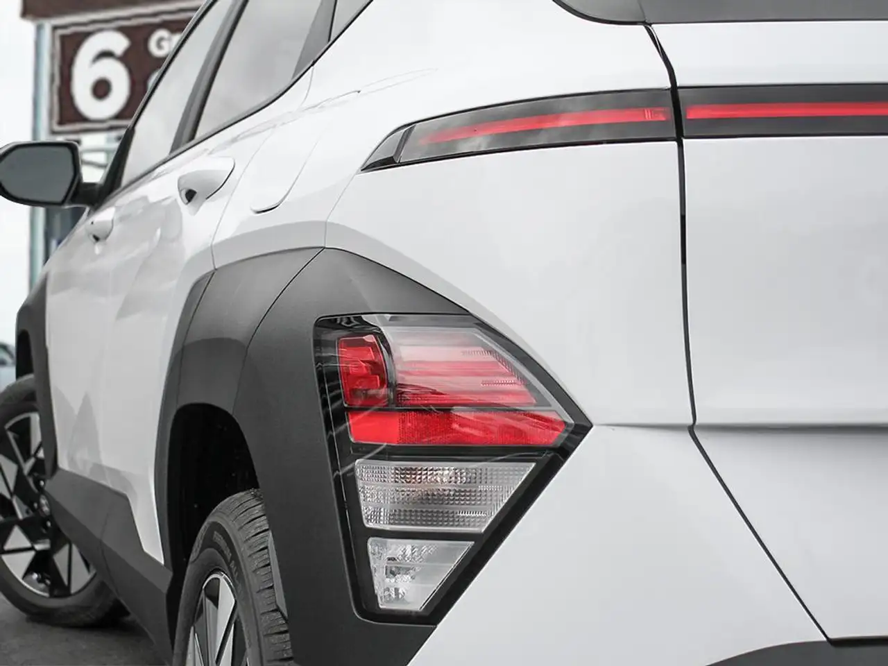 Hyundai KONA снимка Hyundai KONA