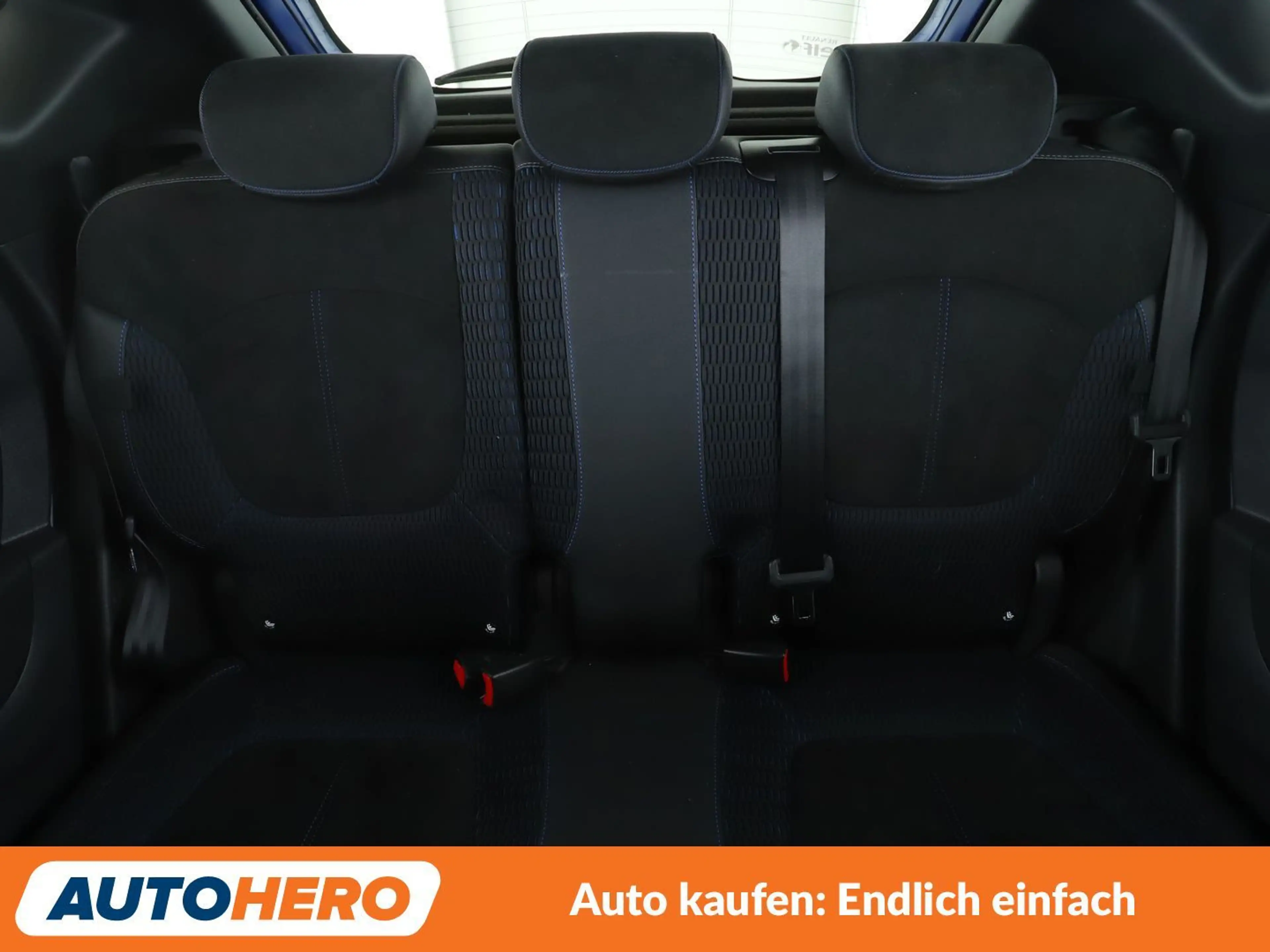 Renault Captur 1.3 TCe Version S*NAVI*LED*TEMPO*CAM*PDC*SHZ*AHK* — photo 15