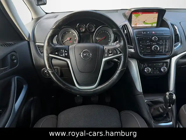 Opel Zafira view 11