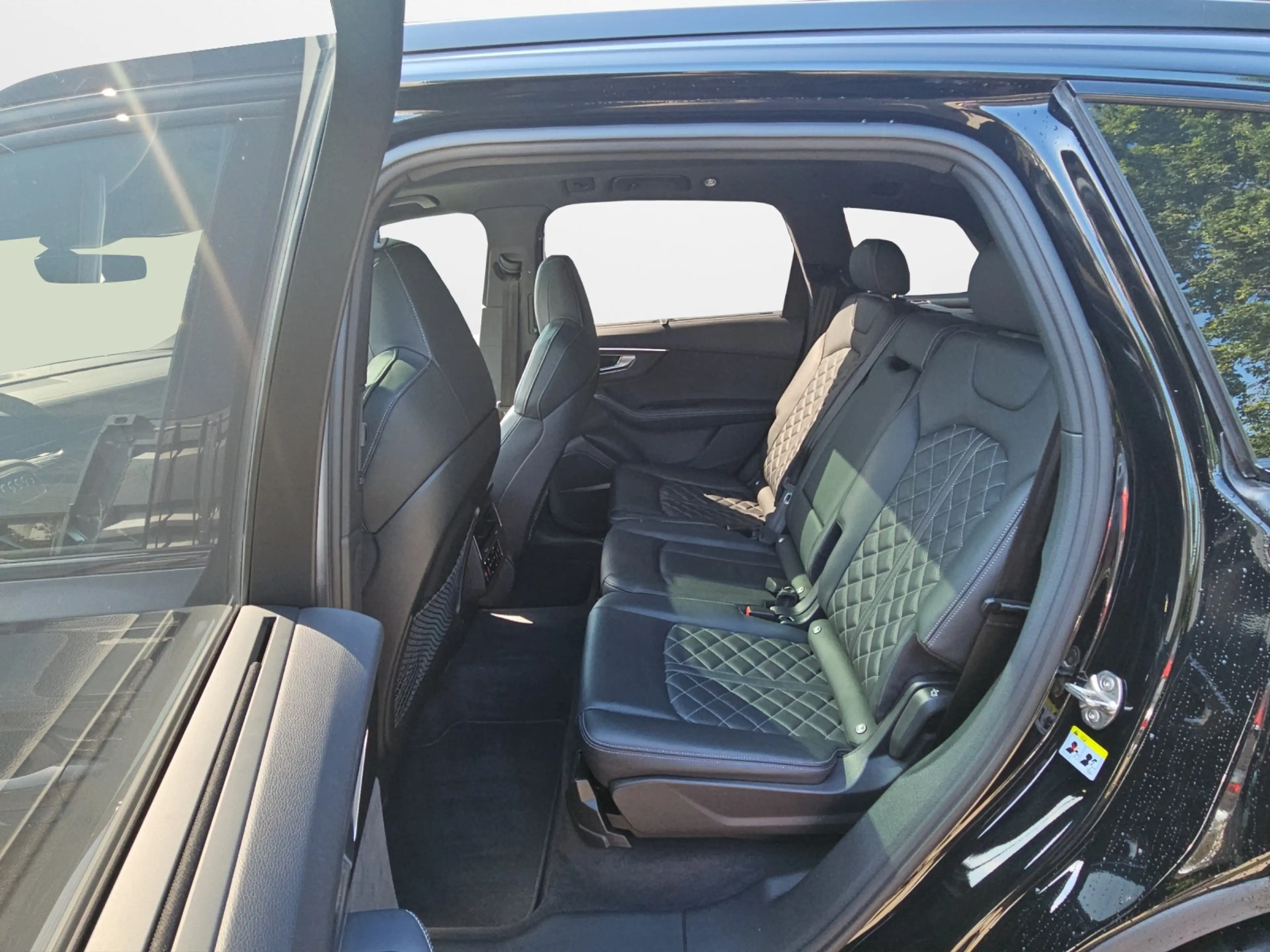 Audi SQ7 TFSI tiptronic NaviPlus Mtarix AHK 22-Zoll Head... — photo 11