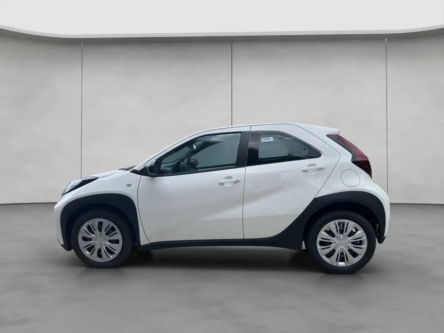 Toyota Aygo X X Play 5-türig Rückfahr Kamera Wit - 2