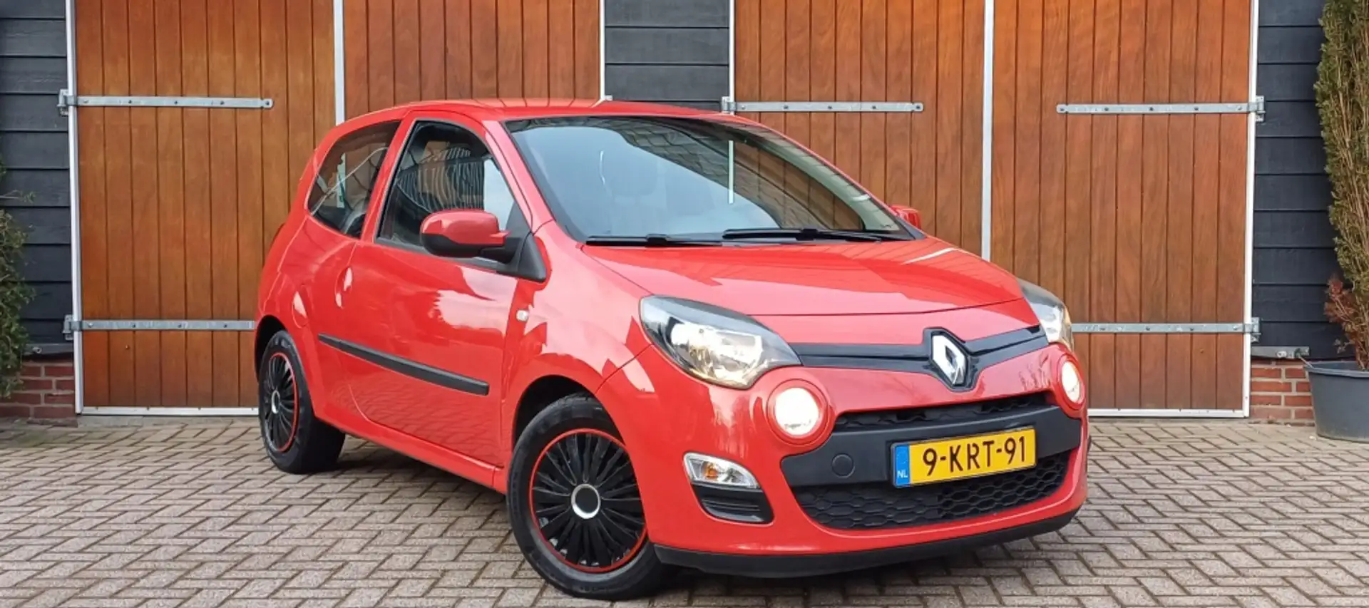 Renault Twingo 1.2 16V Collection, Airco, Bluetooth, NAP, Nette a Rood - 1
