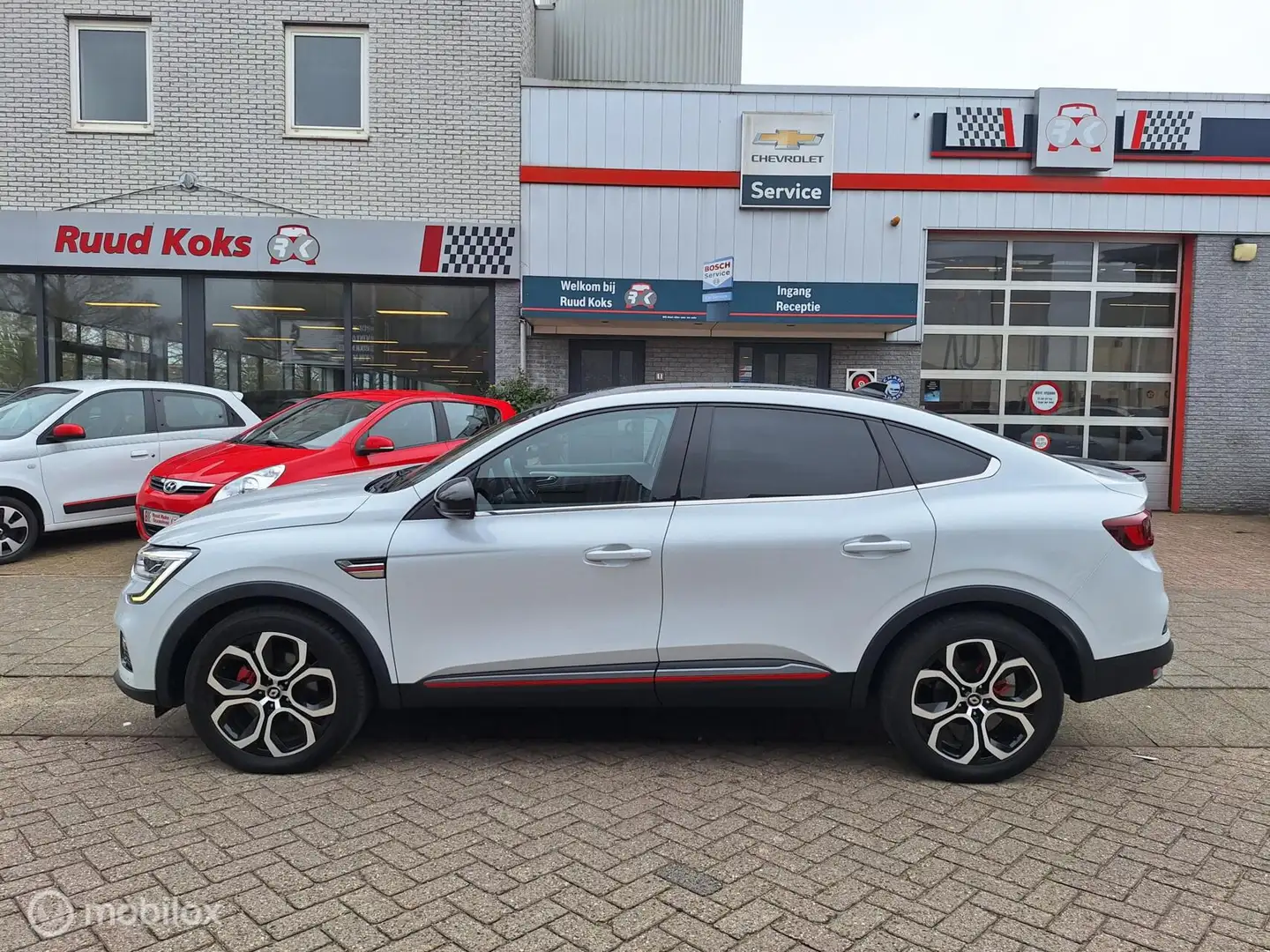 Renault Arkana 1.6 E-TECH HYBRID 145 INTENS / 1e Eigenaar / Blanc - 2