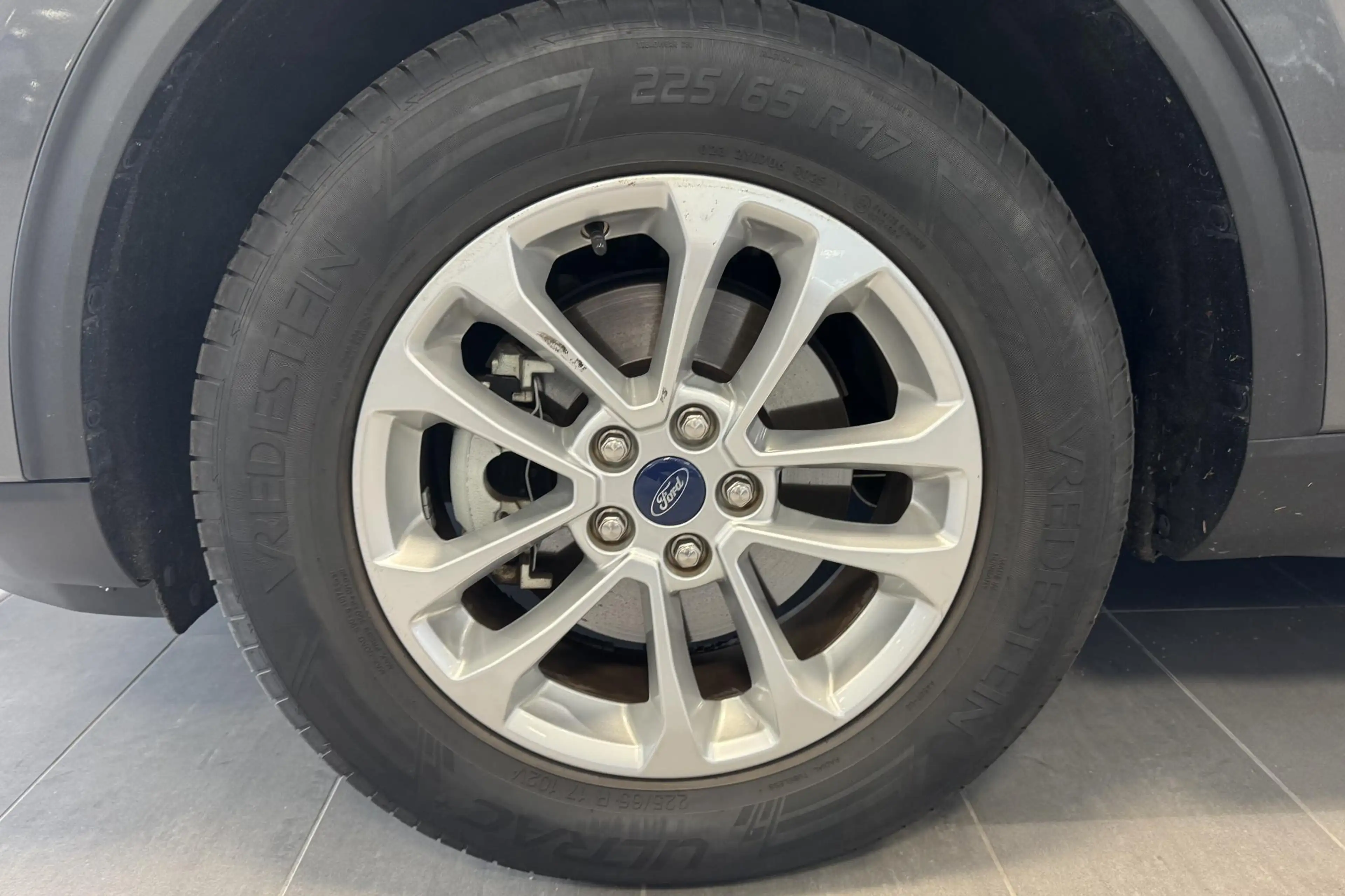 Ford Kuga 2.5 PHEV 225PK Titanium Automaat — photo 6