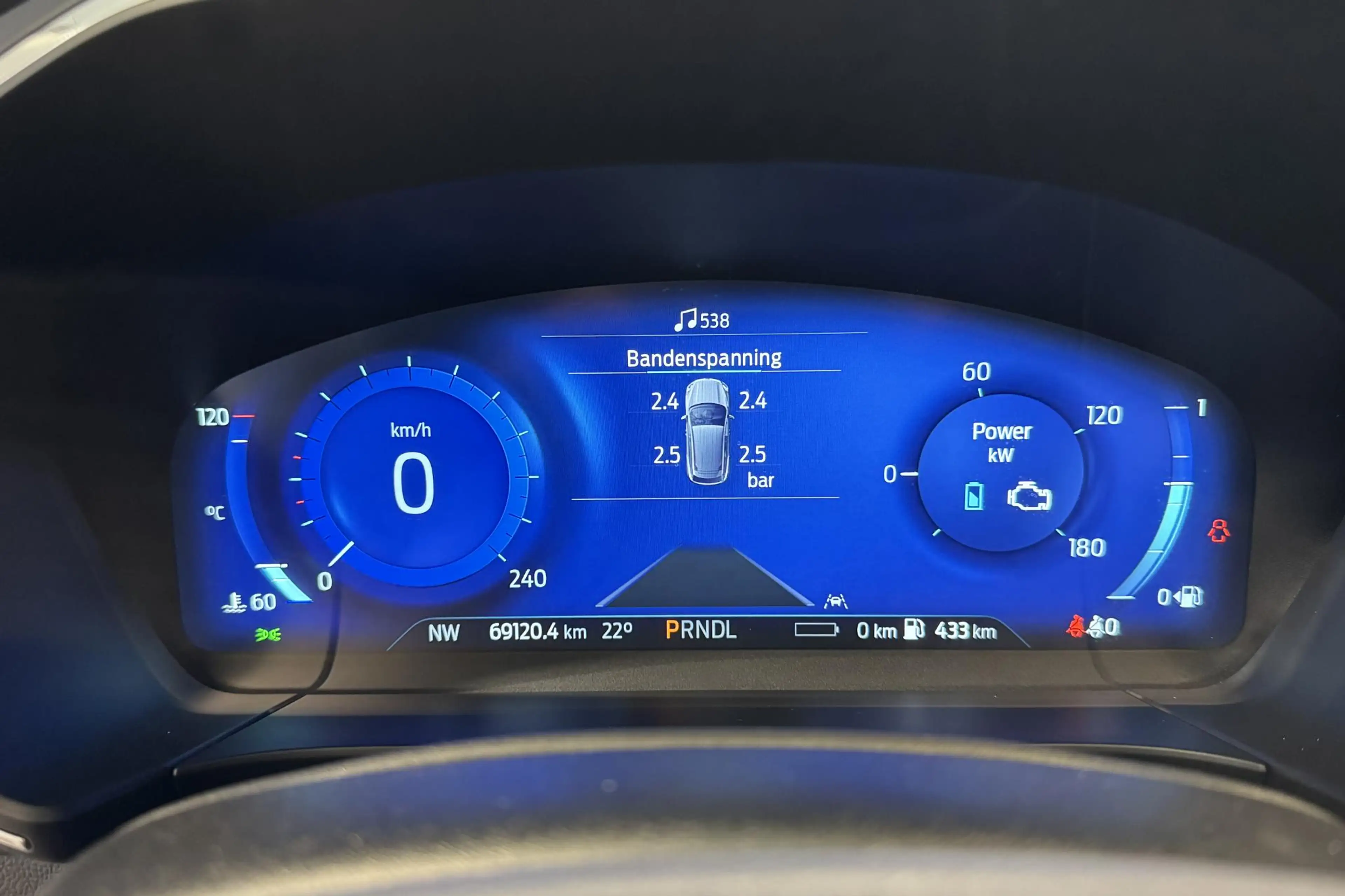 Ford Kuga 2.5 PHEV 225PK Titanium Automaat — photo 3