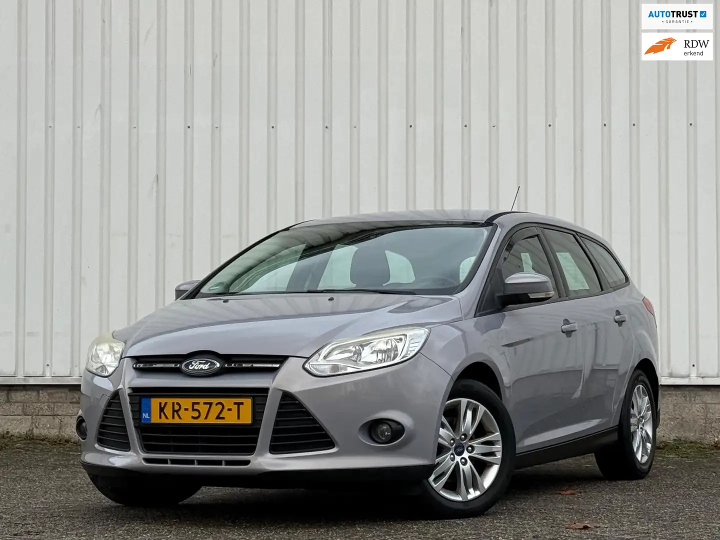 Ford Focus Wagon 1.6 TI-VCT First Edition 2e eigenaar,Climate Gris - 1