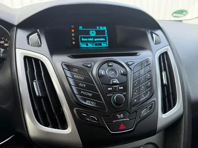 Ford Focus view 13