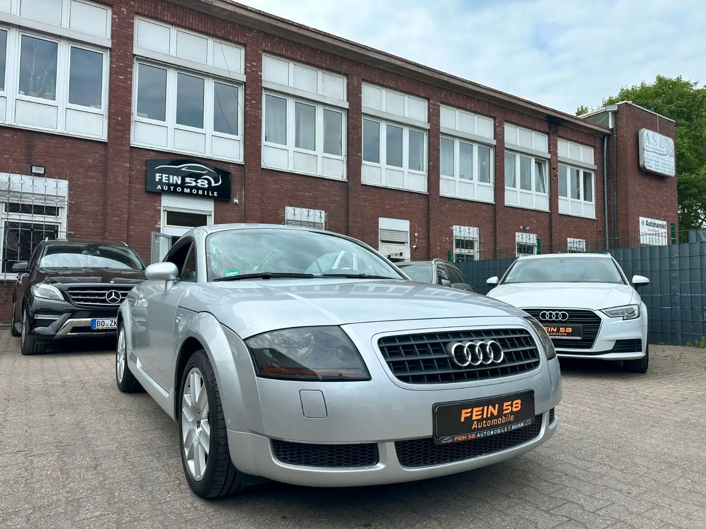 Audi TT Coupe/Roadster 1.8 T Coupe 1 Hand Срібний - 1
