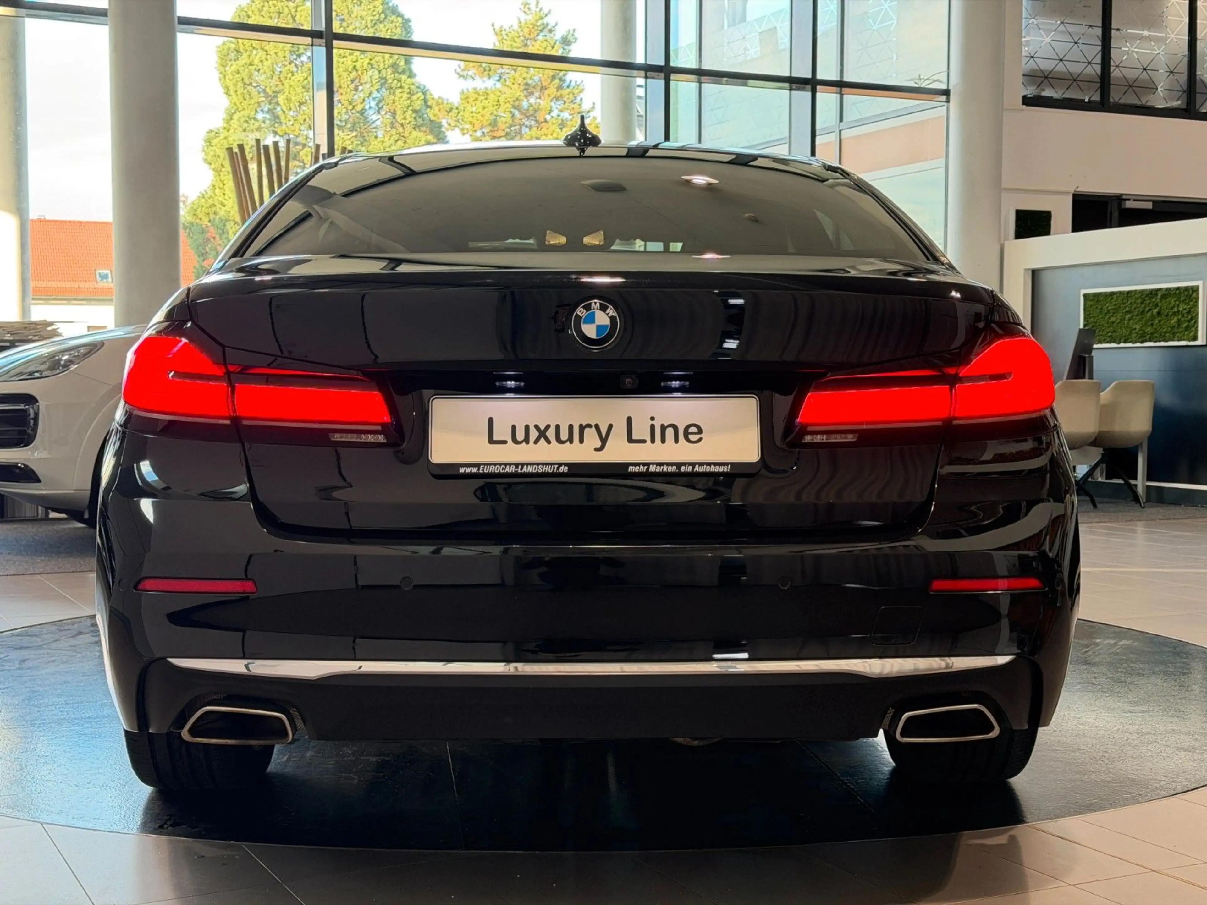 BMW 530 e xDr Lim. Luxury Laser Sbel HUD H&K AHK ACC — photo 25