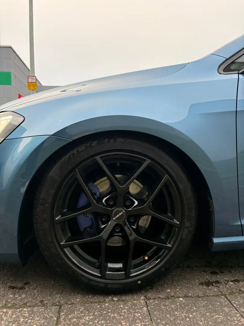 Volkswagen Golf Golf VII 5-Türer 1.4 TSI Comfortline Modrá - 1