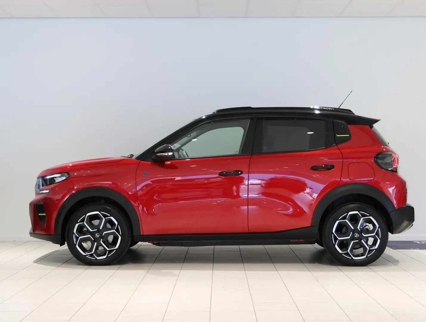 Citroen C3 Ë-C3 Max 113pk 44 kWh | Achteruitrijcamera | Navig Rood - 2