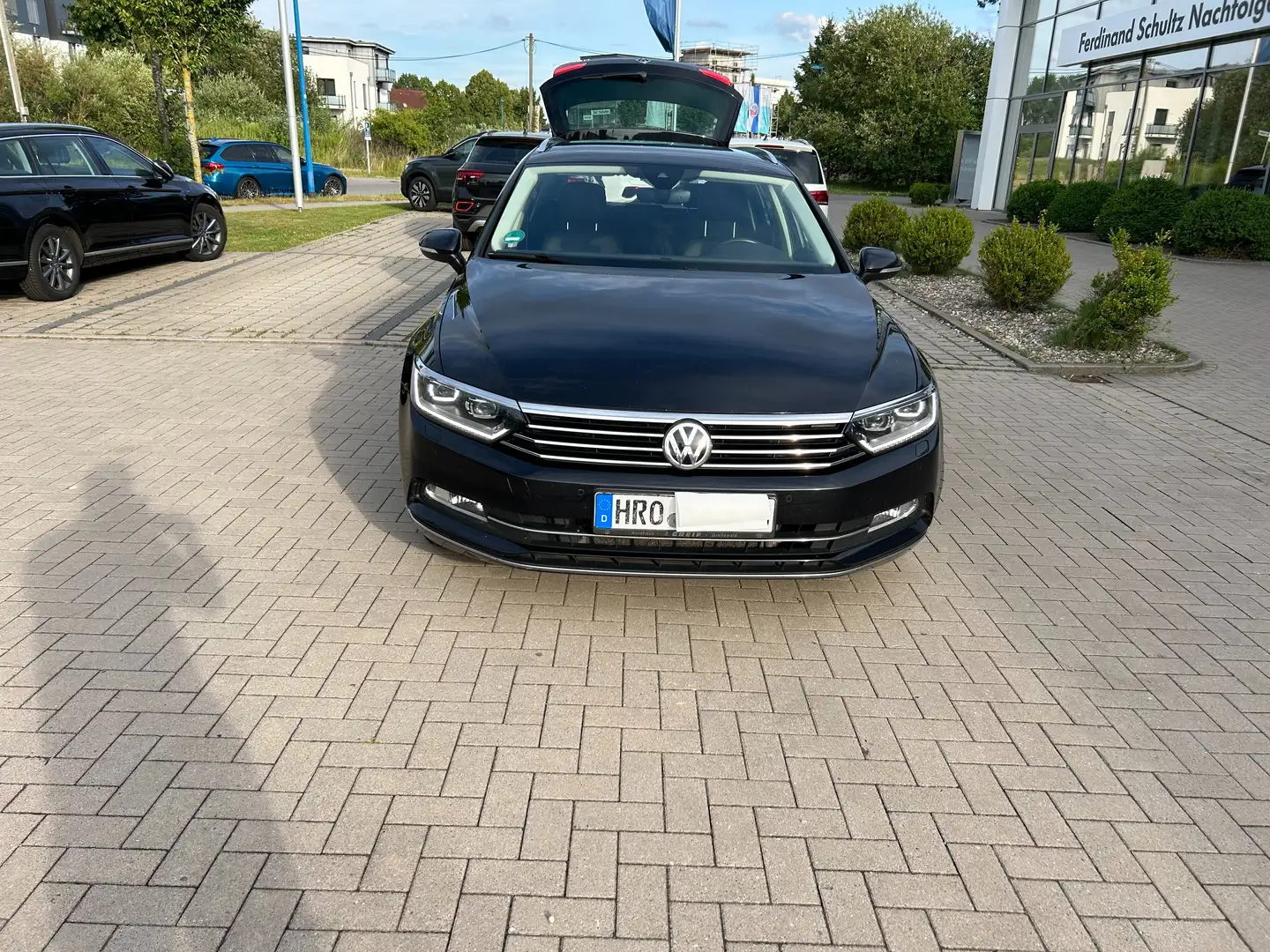Volkswagen Passat Variant Passat Variant 2.0 TDI SCR DSG (BlueM. Tech)Highli Schwarz - 1