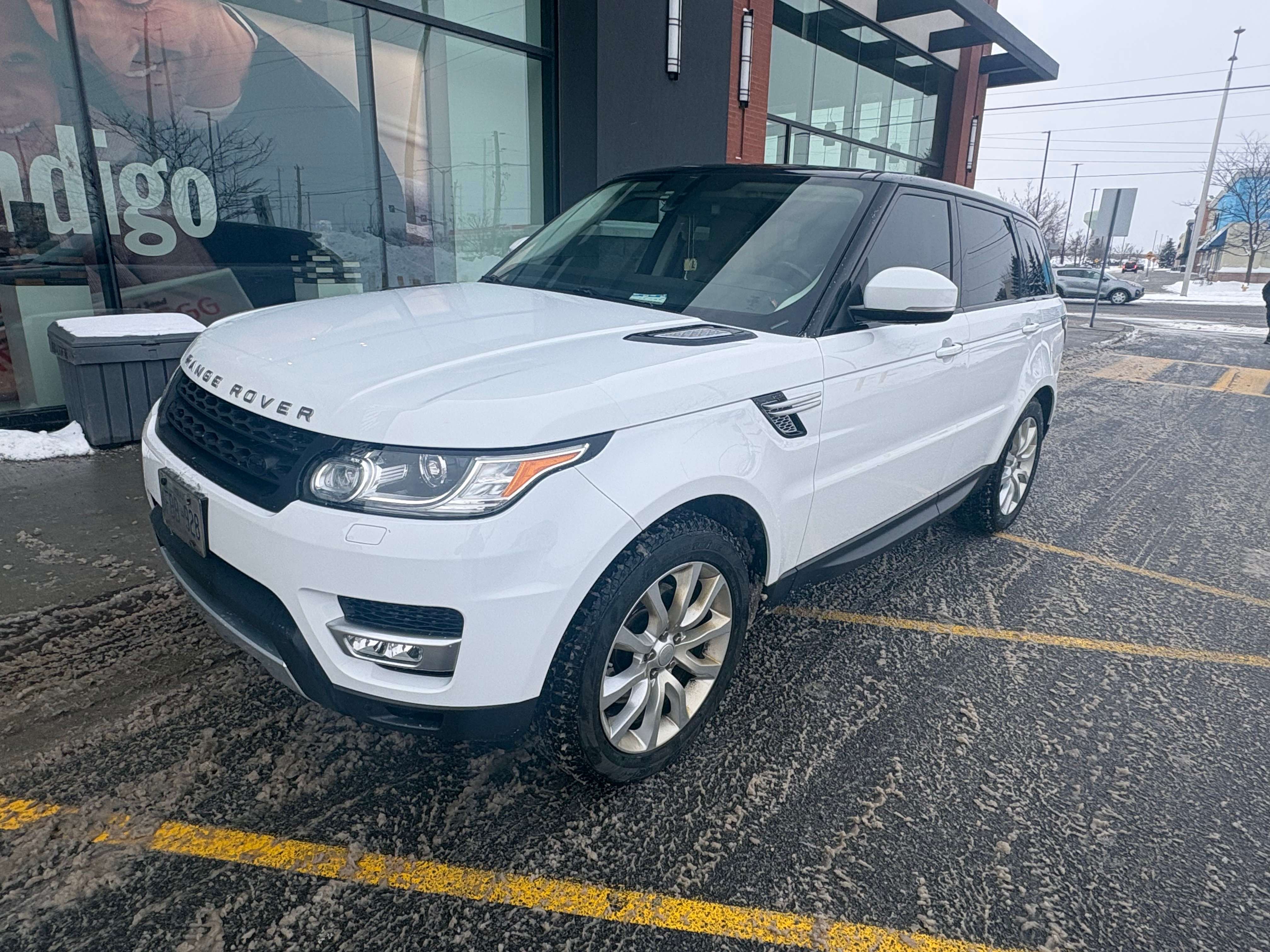 2015 Land Rover Range Rover Sport 4WD 4dr V6 HSE alt 3