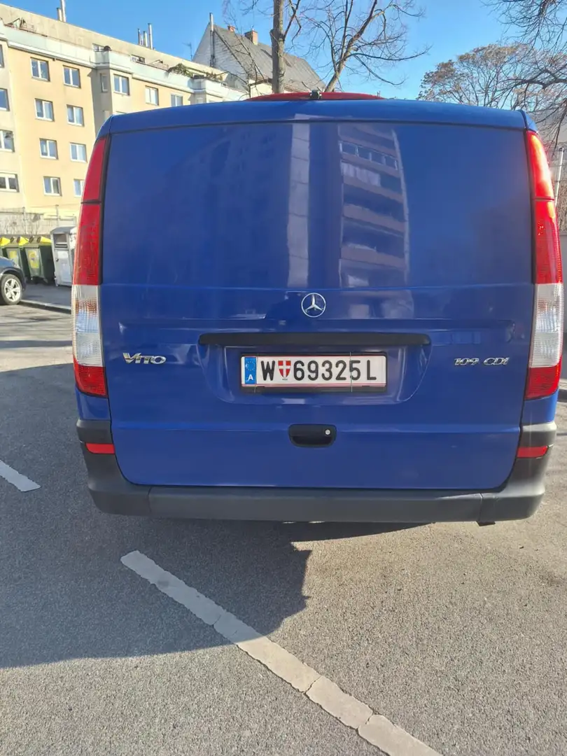 Mercedes-Benz Vito Vito 109 CDI lang Blau - 2